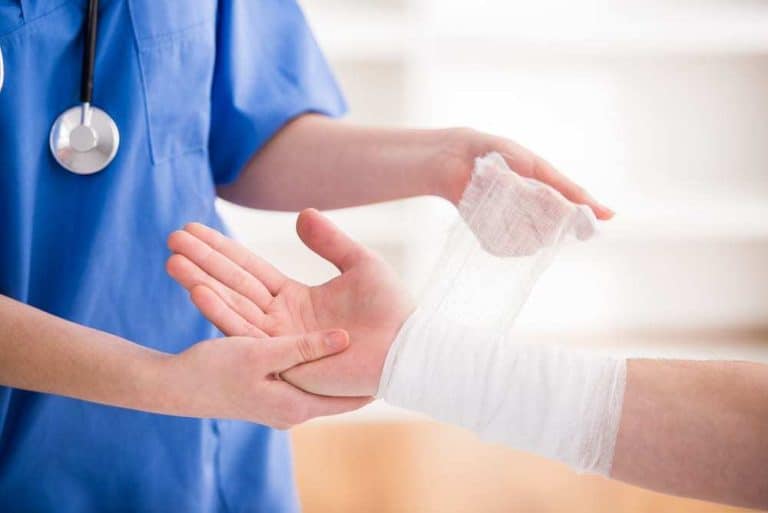urgent-care-or-er-after-car-accident